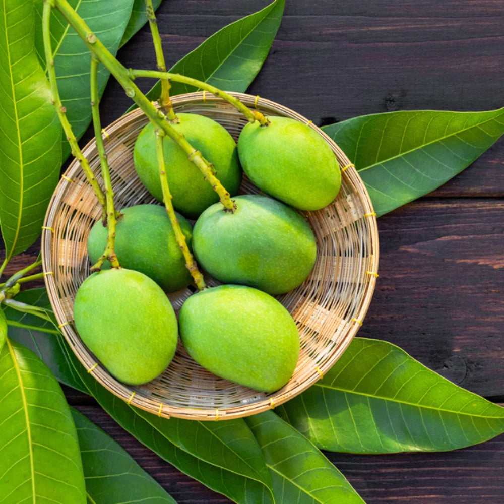 Natural Kacha Aam (Organic Raw Mango)